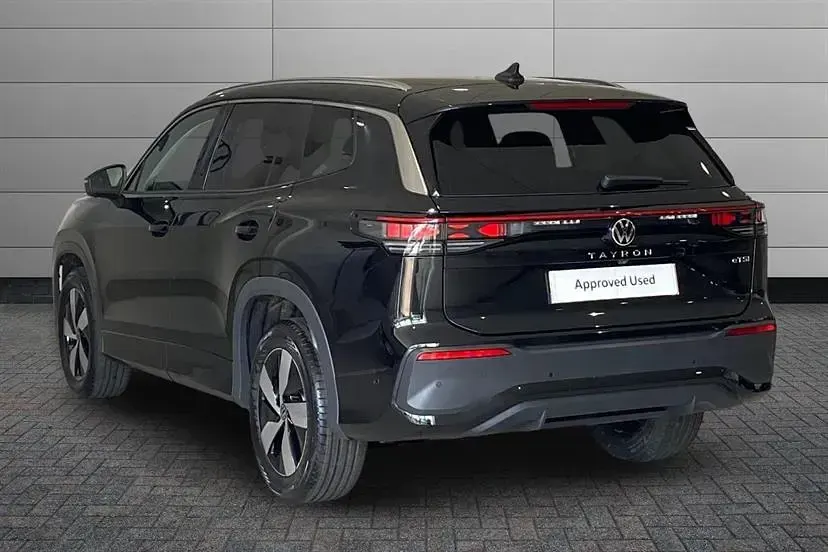 New VW Tayron Match 150 HP (110 kW) 2026 Grenadilla black SUV