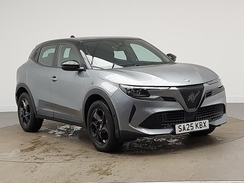 Used Alfa Romeo GT Junior 136 HP (100 kW) 2025 Grey Hatchback