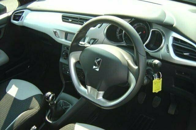 Used Citroën DS3 95 HP (69 kW) 2010 Hatchback