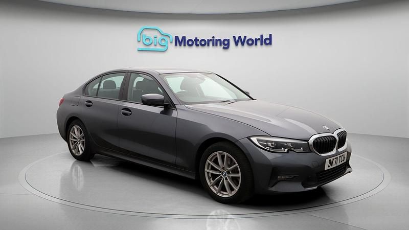 Grey Used 2021 BMW 320 Sedan | £16,500 (Good price) - Image 1/4
