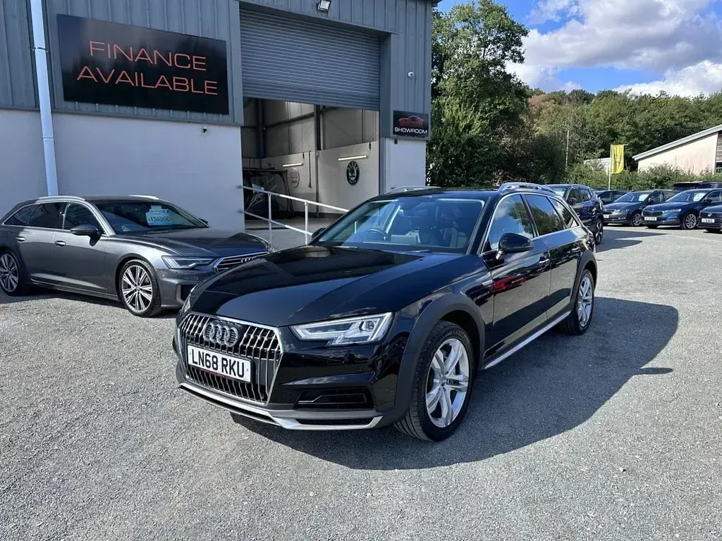Used Audi A4 Allroad Sport 190 HP (139 kW) 2018 Black Estate