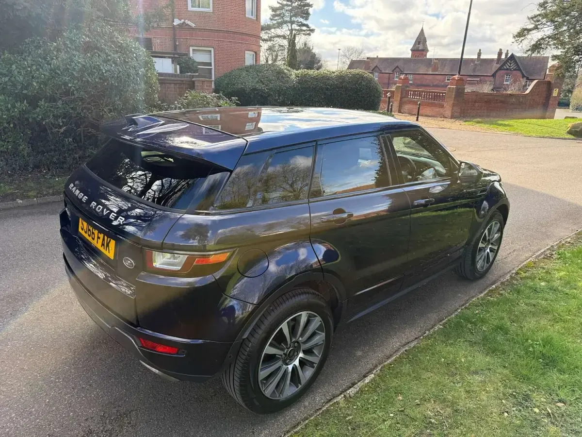 Used Land Rover Range Rover evoque HSE Dynamic 2016 Blue Estate