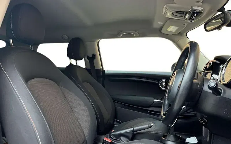 Used Mini Cooper Hatch 136 HP (100 kW) 2018 Hatchback