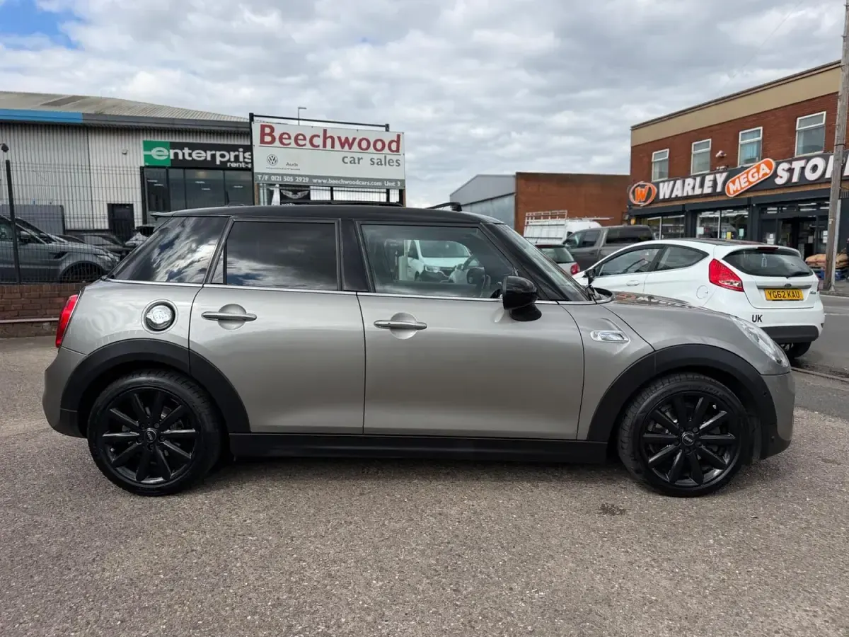 Used Mini Cooper S Hatch 2017 Silver Hatchback