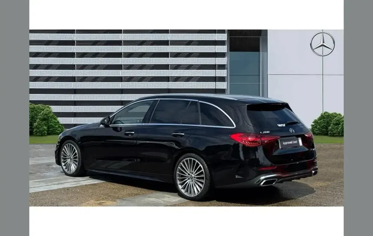 Used Mercedes C200 AMG Line Premium 224 HP (164 kW) 2024 Black Estate