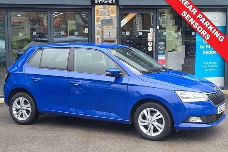 Used Skoda Fabia SE 60 HP (44 kW) 2021 Blue Hatchback