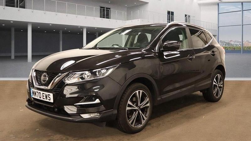 Black Used 2021 Nissan Qashqai N-Connecta SUV | £14,999 (Super price) - Image 1/4