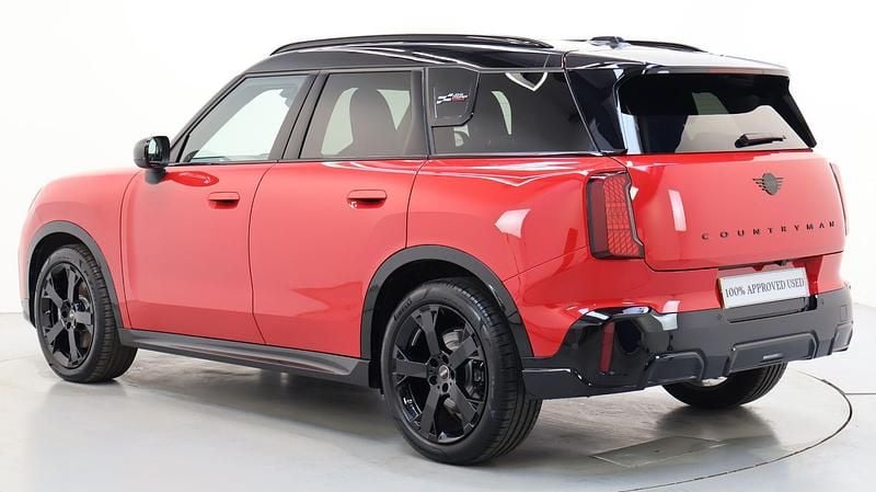 Used Mini Countryman Sport 168 HP (123 kW) 2025 Red SUV