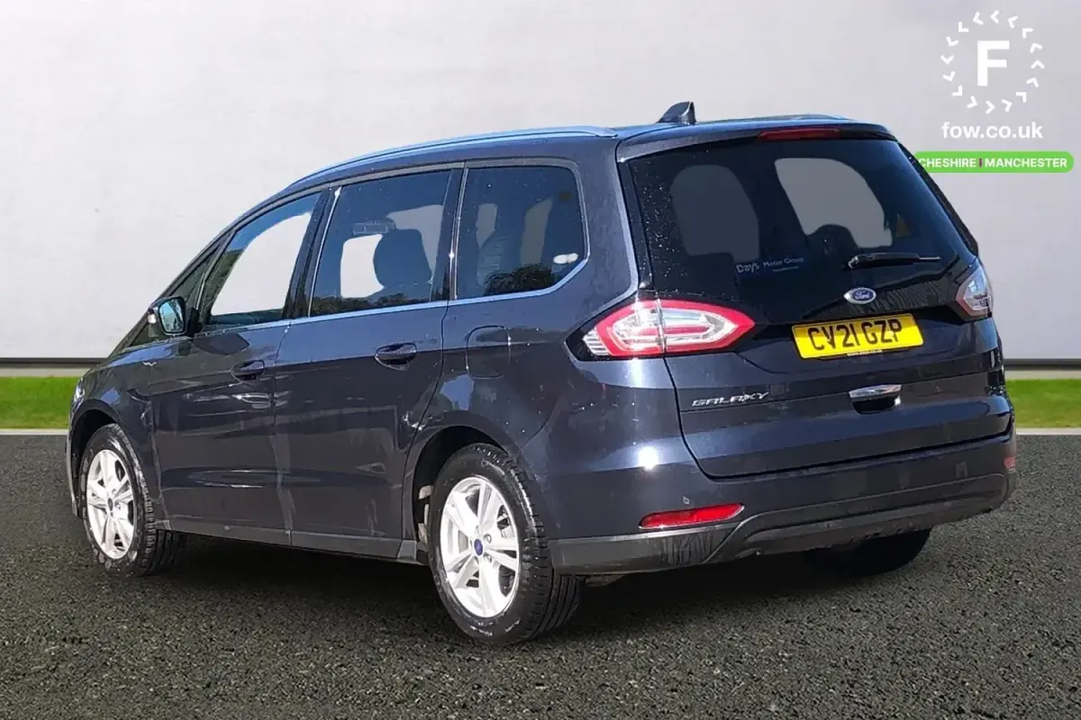 Begagnad Ford Galaxy Titanium 2021 Blå Minibuss