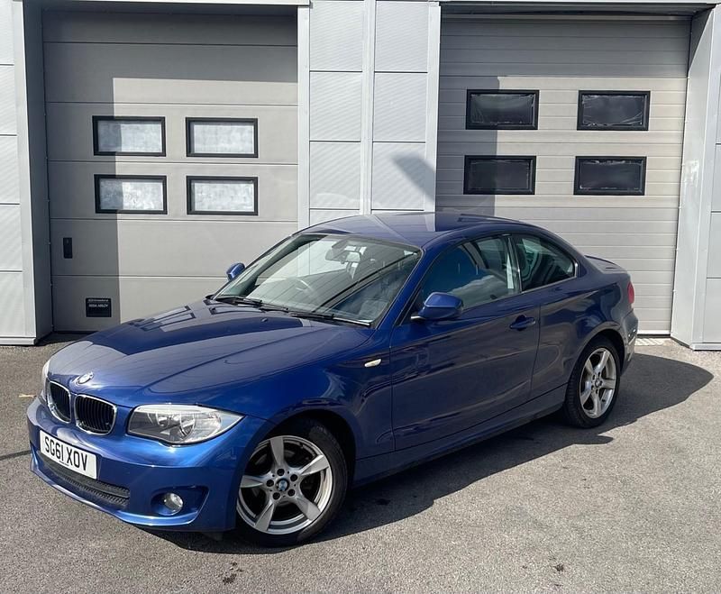 Used BMW 118 Coupé Sport Line 143 HP (105 kW) 2011 Blue Coupe
