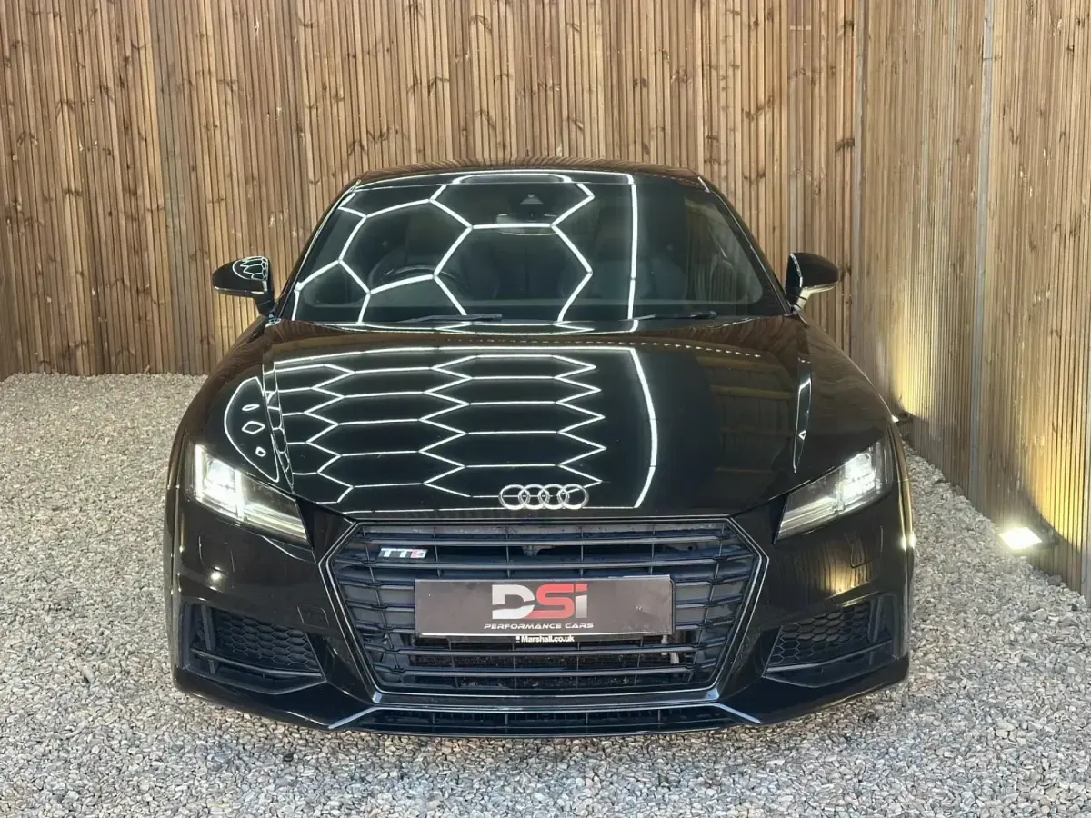 Usado Audi TTS Black Edition 310 CV (228 kW) 2017 Negro Coupe