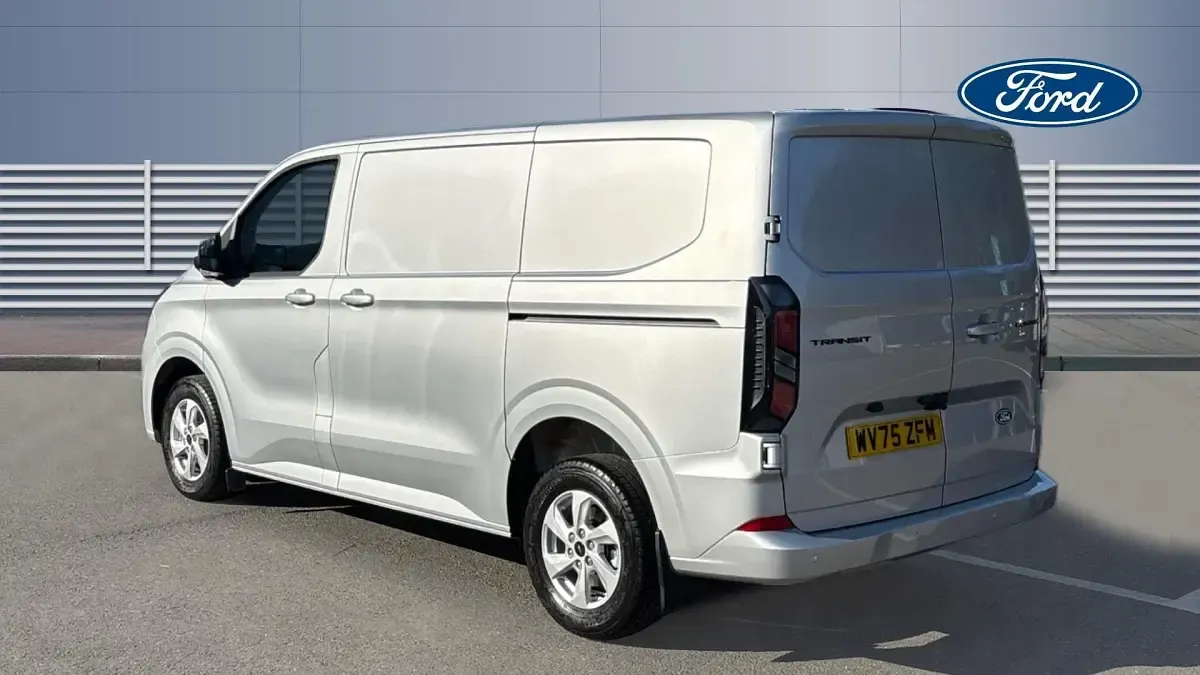 Used Ford Transit Custom Limited 136 HP (100 kW) 2025 Van