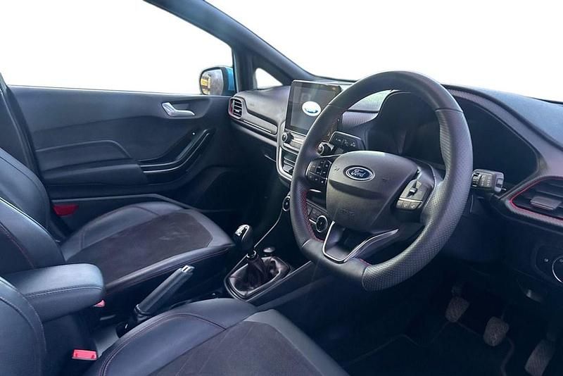 Used Ford Fiesta ST-Line 125 HP (91 kW) 2022 Blue Hatchback
