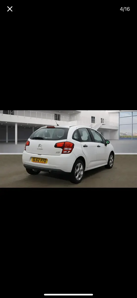 Used Citroën C3 75 HP (55 kW) 2012 White Hatchback