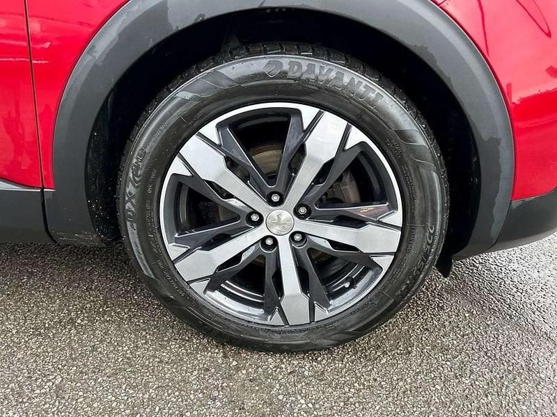 Used Peugeot 3008 Active 130 HP (95 kW) 2018 Red SUV