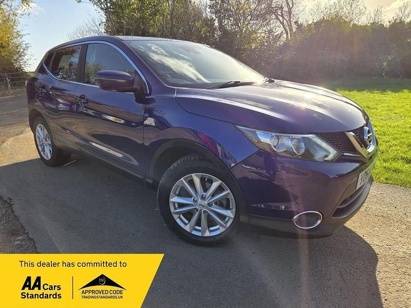 Blue Used 2014 Nissan Qashqai Acenta Premium SUV | £5,363 (Fair price) - Image 1/4