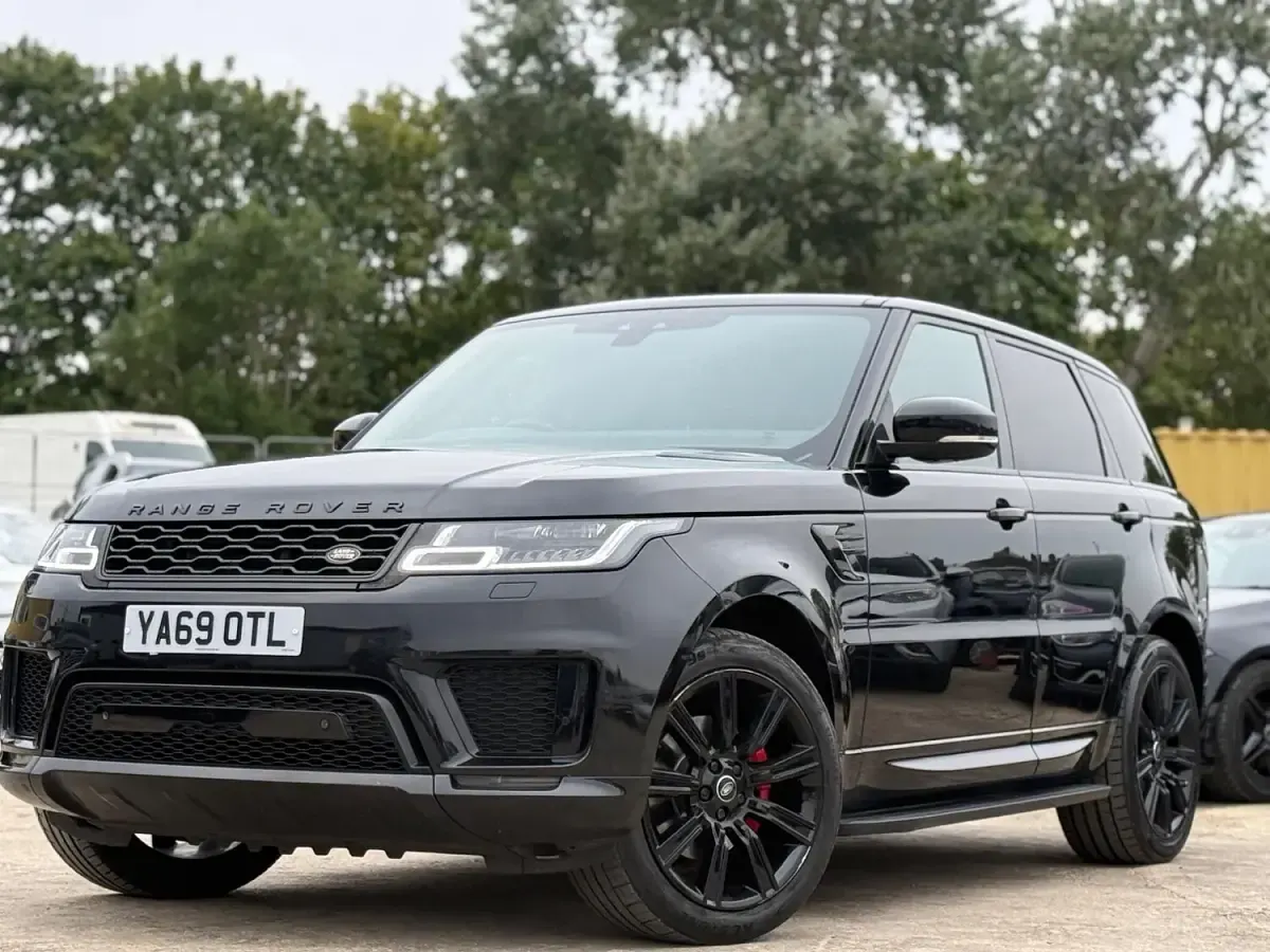 Used Land Rover Range Rover Sport HSE 301 HP (221 kW) 2019 Black SUV