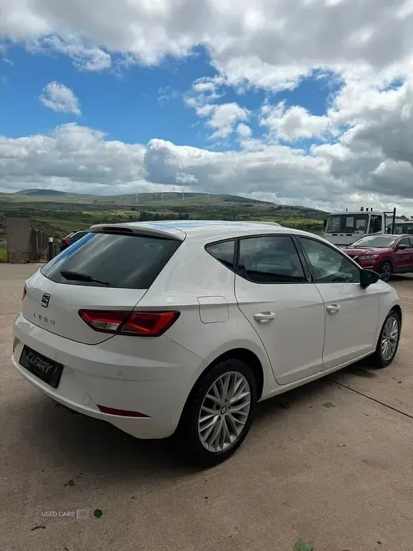 Used Seat Leon Black Edition 150 HP (110 kW) 2020 Grey Hatchback