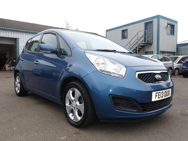 Blue Used 2013 Kia Venga 2 Hatchback | £5,995 (A bit pricey) - Image 1/4