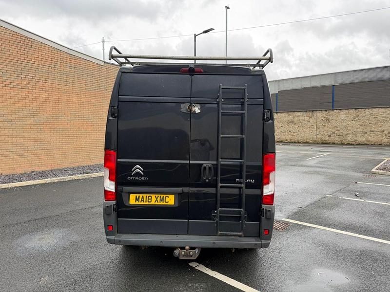 Used Citroën Relay 130 HP (95 kW) 2018 Black Van