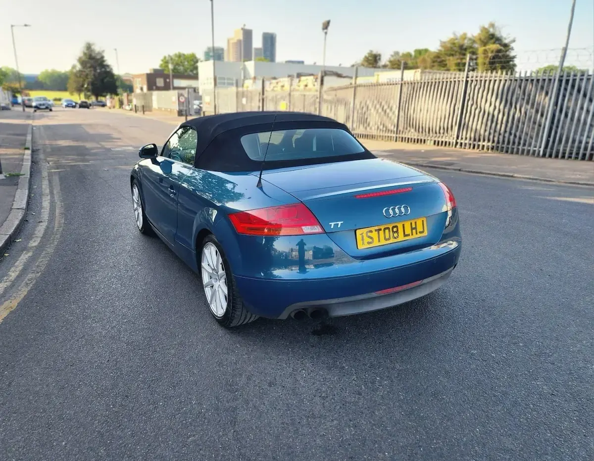 Used Audi TT Roadster Young 197 HP (144 kW) 2008 Blue Cabriolet