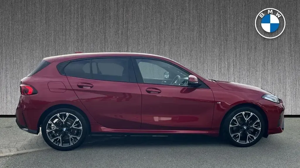 Used BMW 120 M Sport 168 HP (123 kW) 2025 Red Hatchback