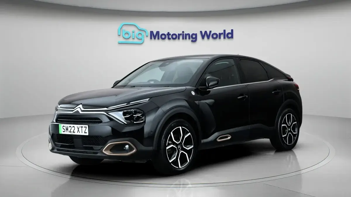 Used Citroën e-C4 100 kW (136 HP) 2022 Black Hatchback