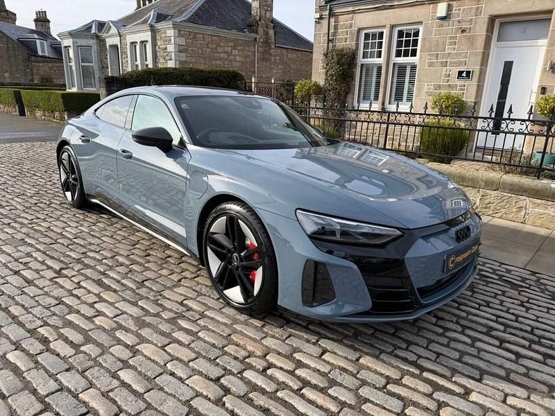 Used Audi e-tron GT quattro Business 475 kW (646 HP) 2021 Grey Sedan