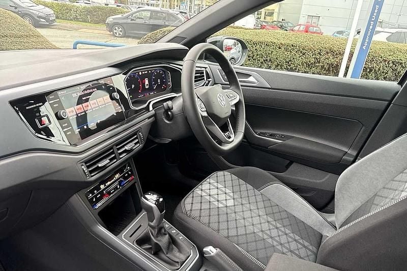 Used VW Taigo Black Edition 150 HP (110 kW) 2025 Smokey grey metallic black SUV