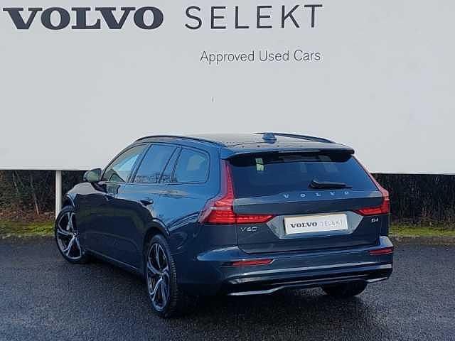 New Volvo V60 Plus 194 HP (142 kW) 2026 Estate