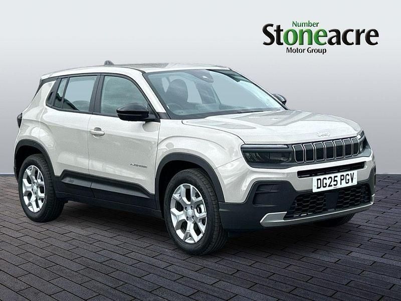 Beige New 2025 Jeep Avenger Altitude SUV | £21,000 (Fair price) - Image 1/4