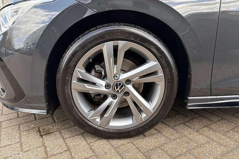 Używany VW Golf VII R-line 130 KM (95 kW) 2020 Szary Hatchback