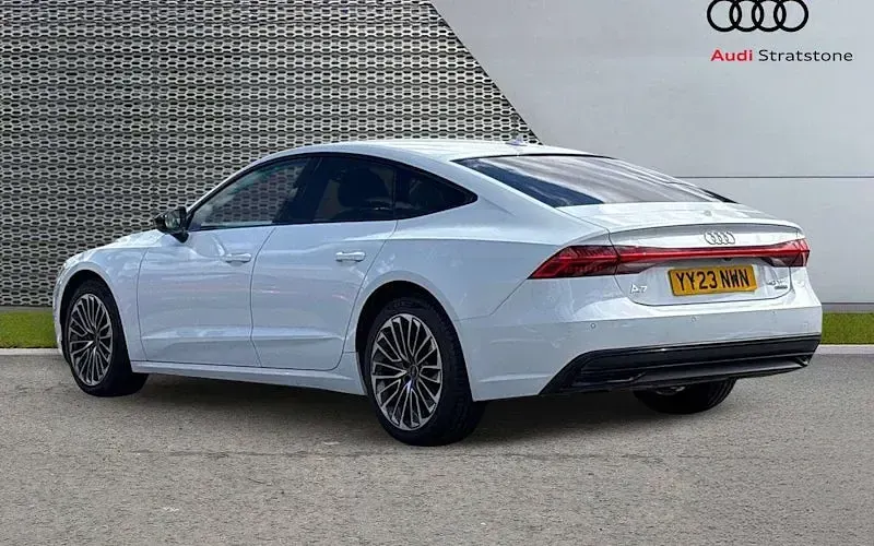 Used Audi A7 Sportback Sport 204 HP (150 kW) 2022 Hatchback