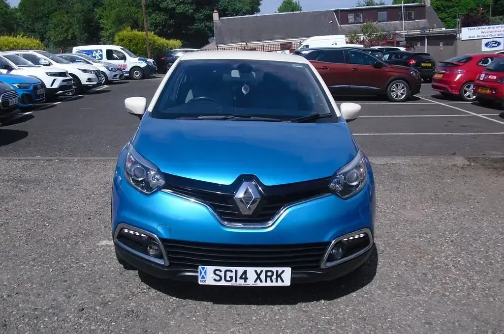 Used Renault Captur Dynamique 90 HP (66 kW) 2014 Blue SUV