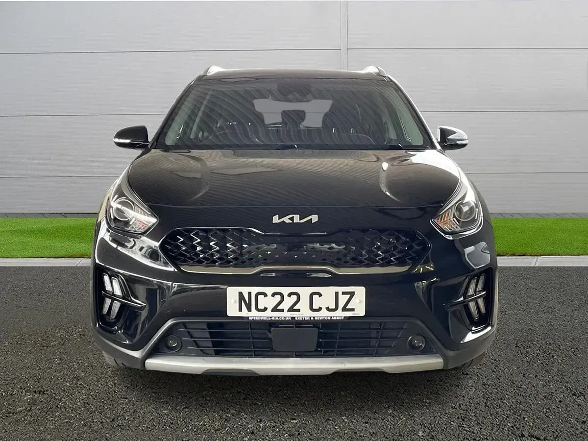 Used Kia Niro 139 HP (102 kW) 2022 Black SUV