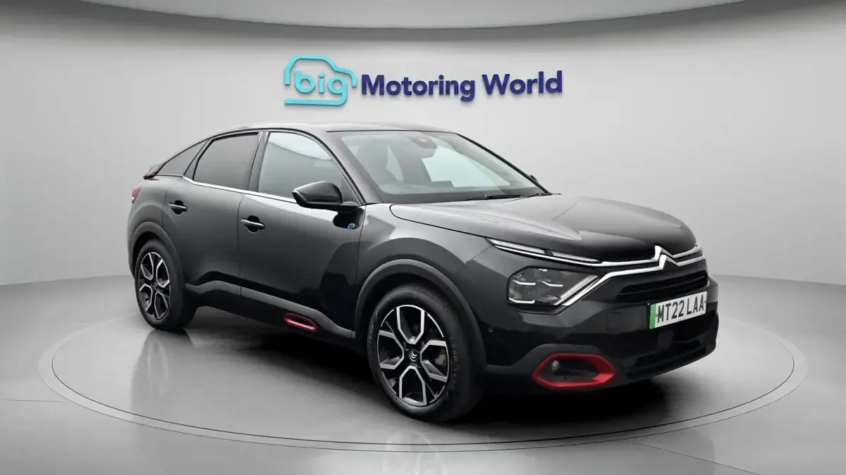 Used Citroën e-C4 Shine 100 kW (136 HP) 2022 Hatchback