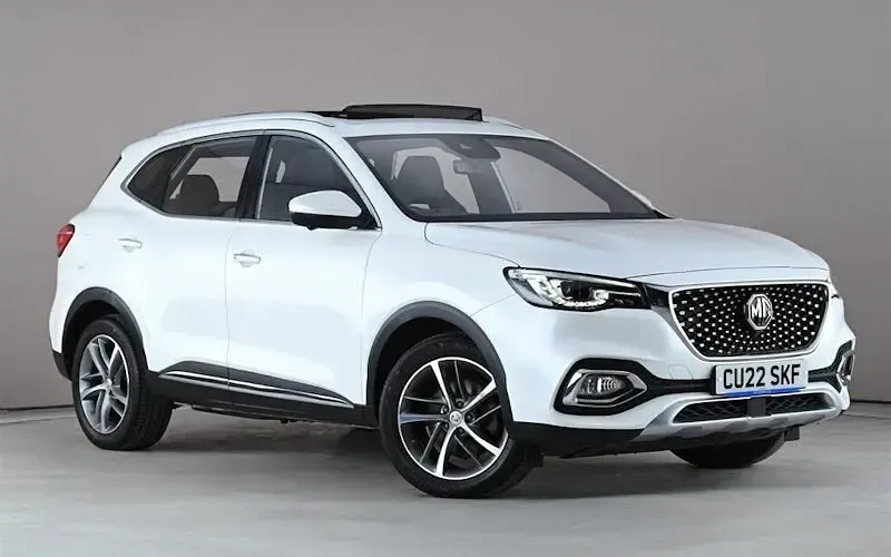 Używany MG HS Exclusive 258 KM (189 kW) 2022 SUV