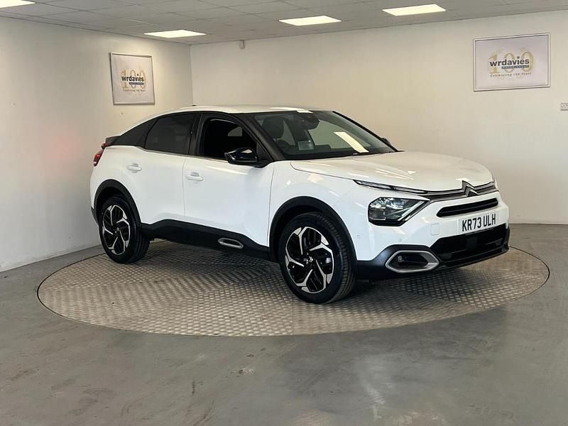 White Used 2023 Citroën C4 PureTech Hatchback | £16,995 (Fair price) - Image 1/4