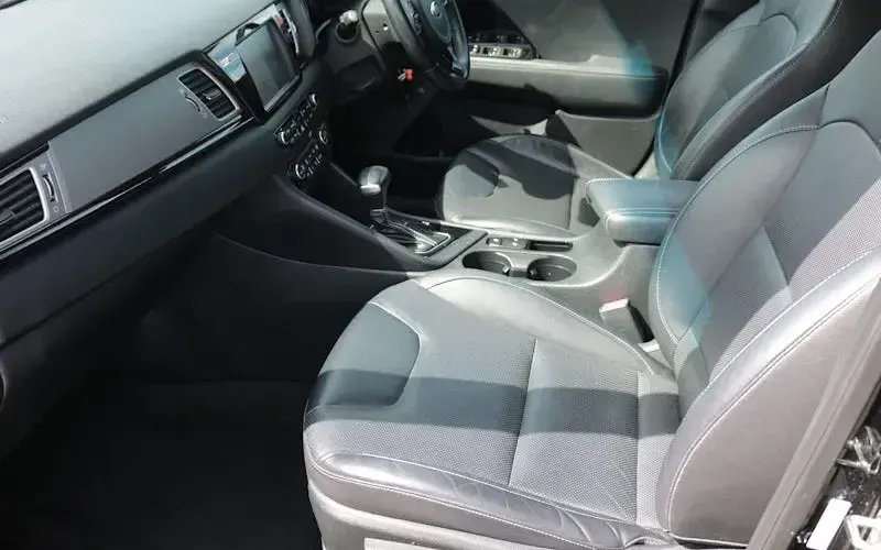 Used Kia Niro 141 HP (103 kW) 2017 Black SUV