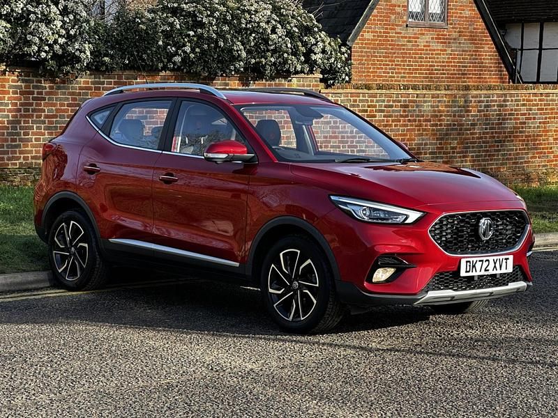Used MG ZS Exclusive 109 HP (80 kW) 2022 Red SUV