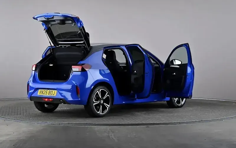 Used Vauxhall Corsa Ultimate 101 HP (74 kW) 2025 Blue Hatchback