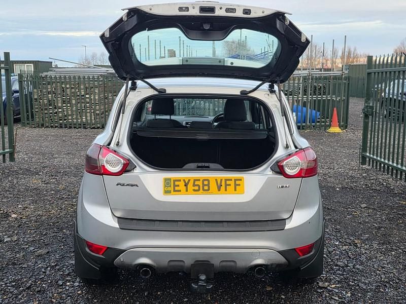 Used Ford Kuga Zetec 136 HP (100 kW) 2008 Silver SUV