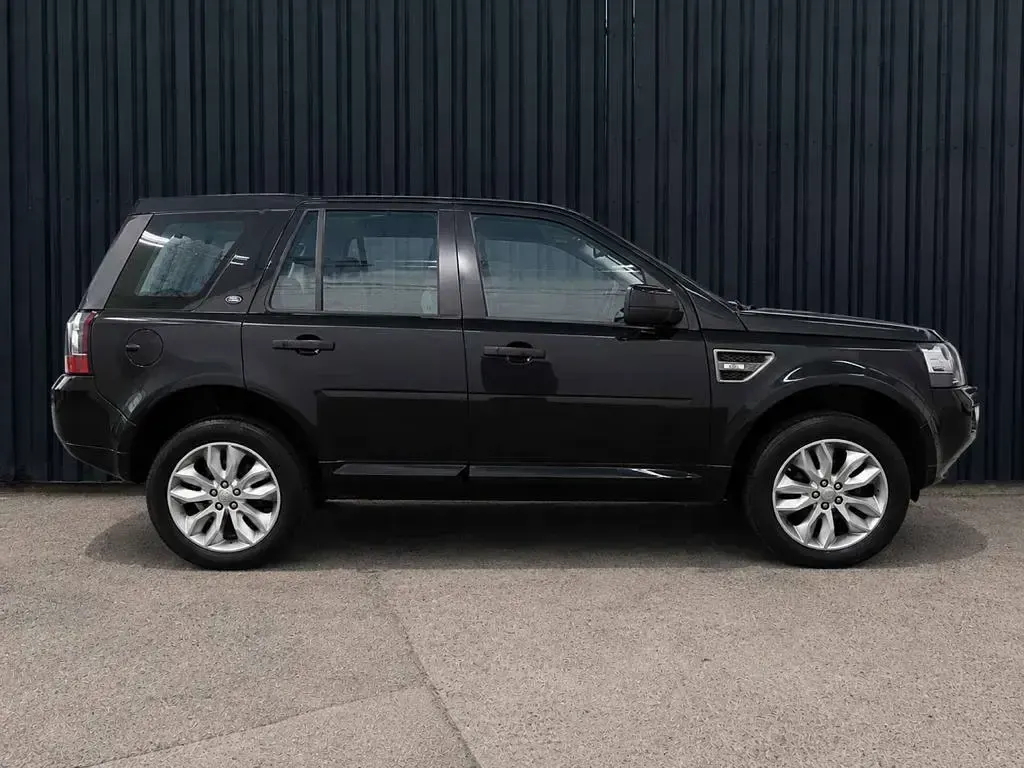 Used Land Rover Freelander 2 SE 2014 Black SUV
