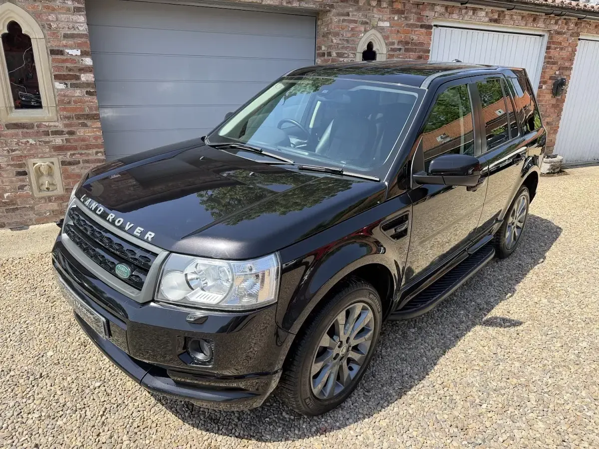 Used Land Rover Freelander 2 187 HP (137 kW) 2012 Black SUV