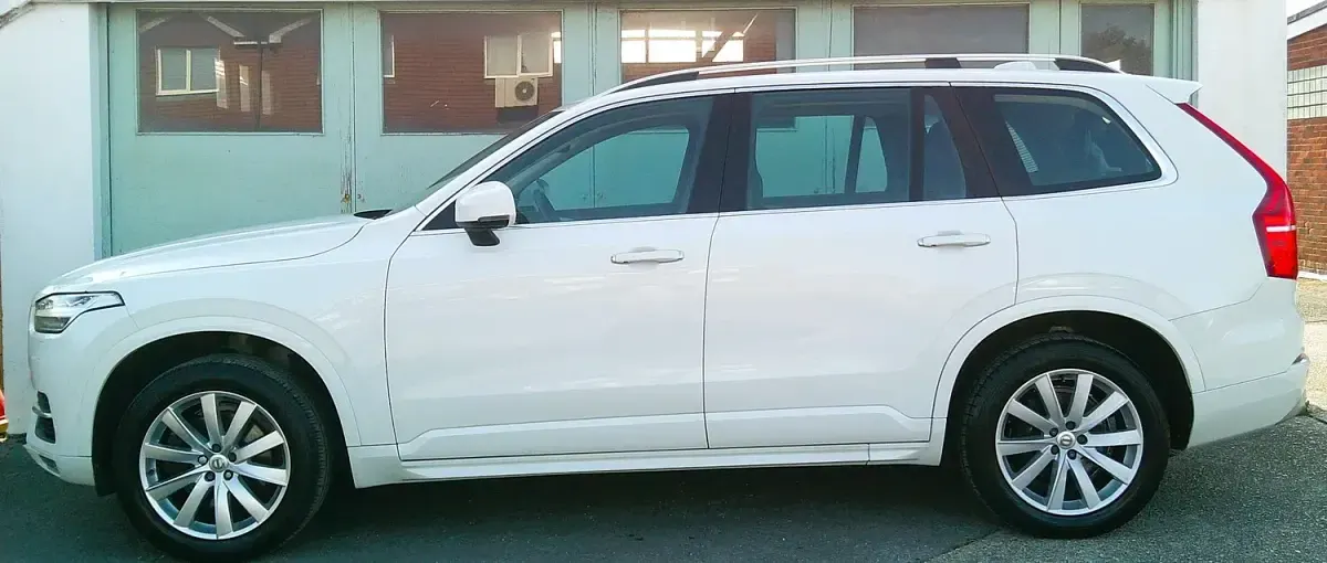 Used Volvo XC90 Momentum 235 HP (172 kW) 2016 White SUV