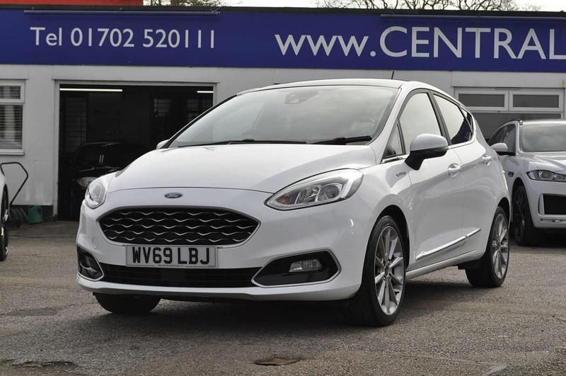 Used Ford Fiesta Vignale 125 HP (91 kW) 2019 White Hatchback