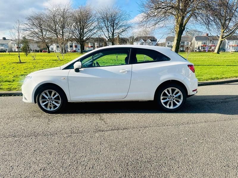 Used Seat Ibiza 84 HP (61 kW) 2015 White Hatchback
