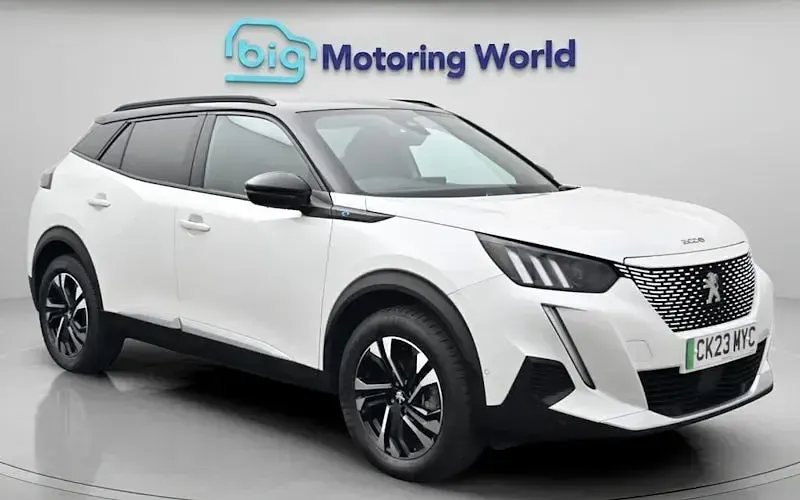 Used Peugeot e-2008 GT 100 kW (136 HP) 2023 SUV