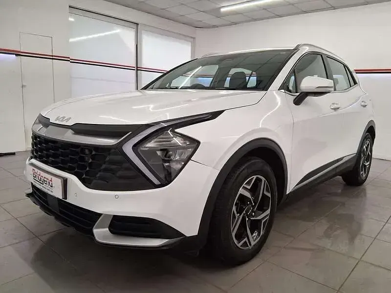 Used Kia Sportage 2023 White SUV