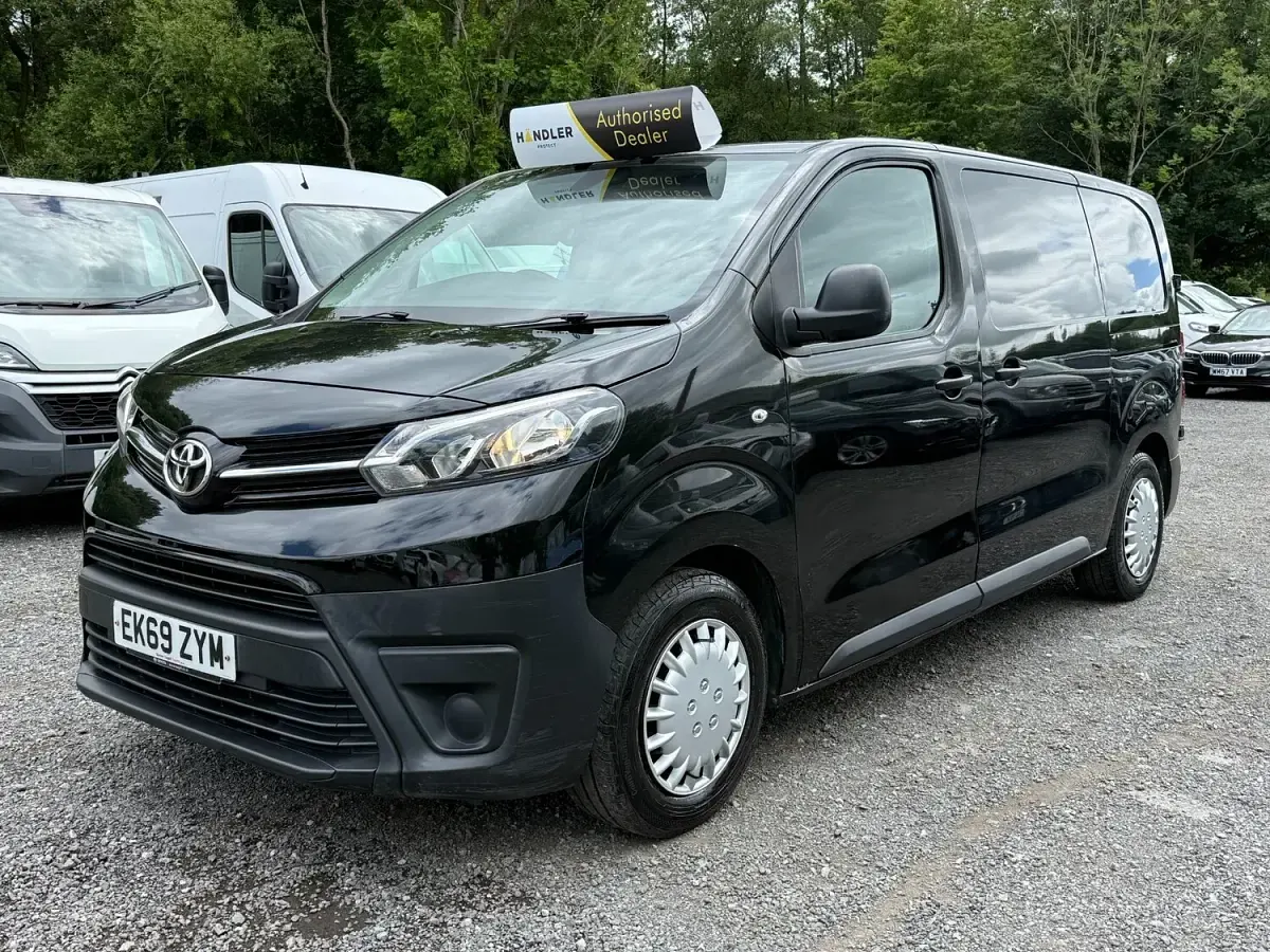 Used Toyota Proace 2019 Black MPV